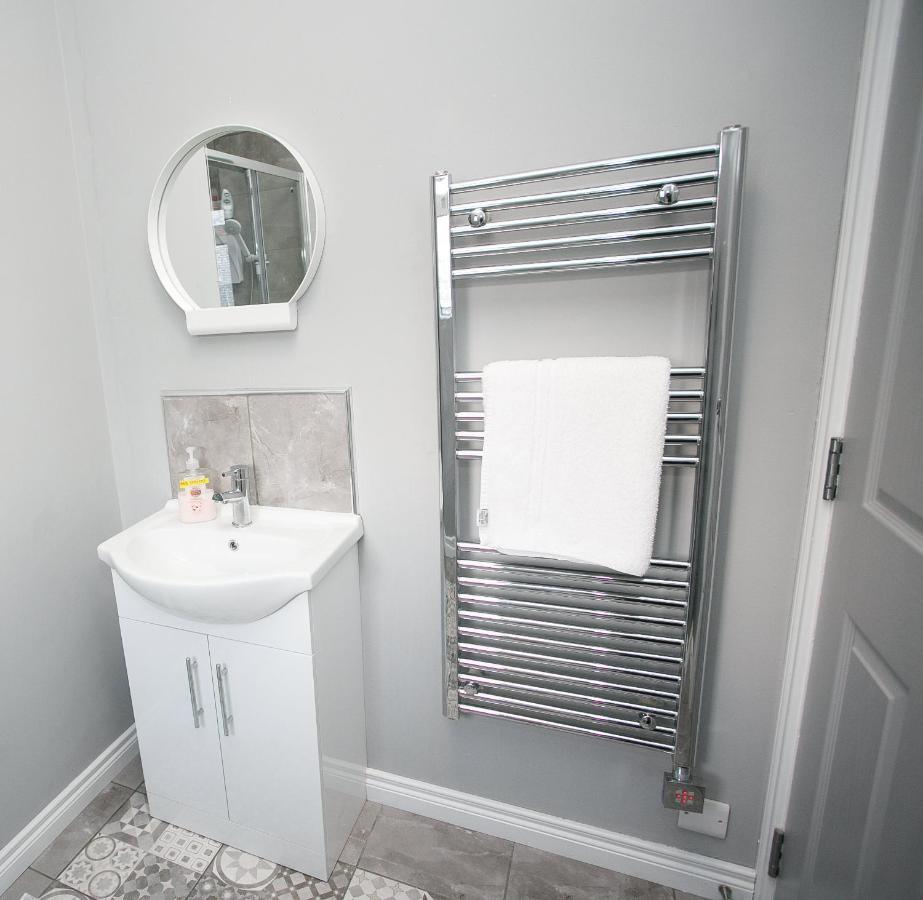 Apt3, No 2 Antrim Gardens, Portrush With Seaview المظهر الخارجي الصورة